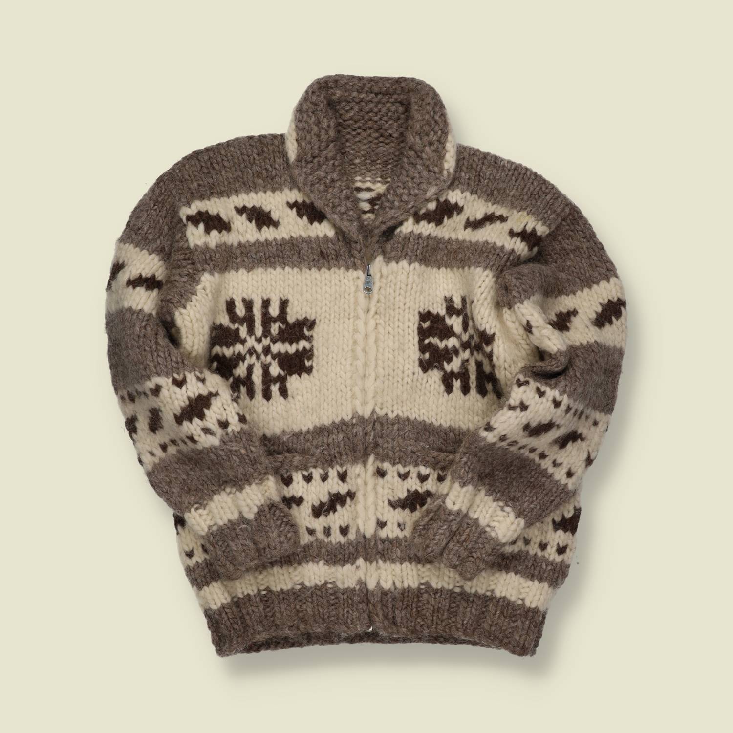 1970s–80s | Hand-Knit Cowichan-Style Zip Cardigan – Taupe/Cream Snowflake Bands - XS