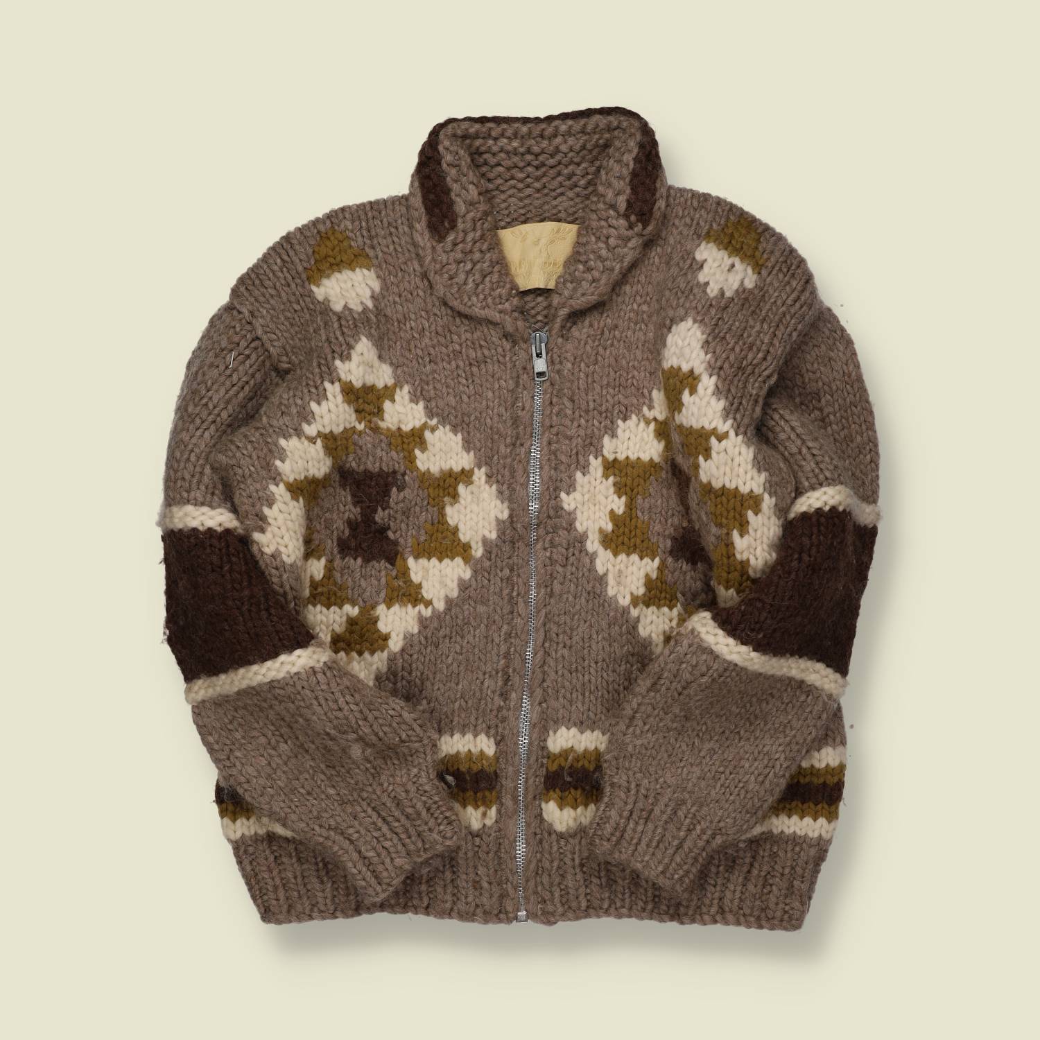 1970s–80s | Hand-Knit Canadian | Cowichan-Style Zip Cardigan – Taupe Diamond Pattern - M