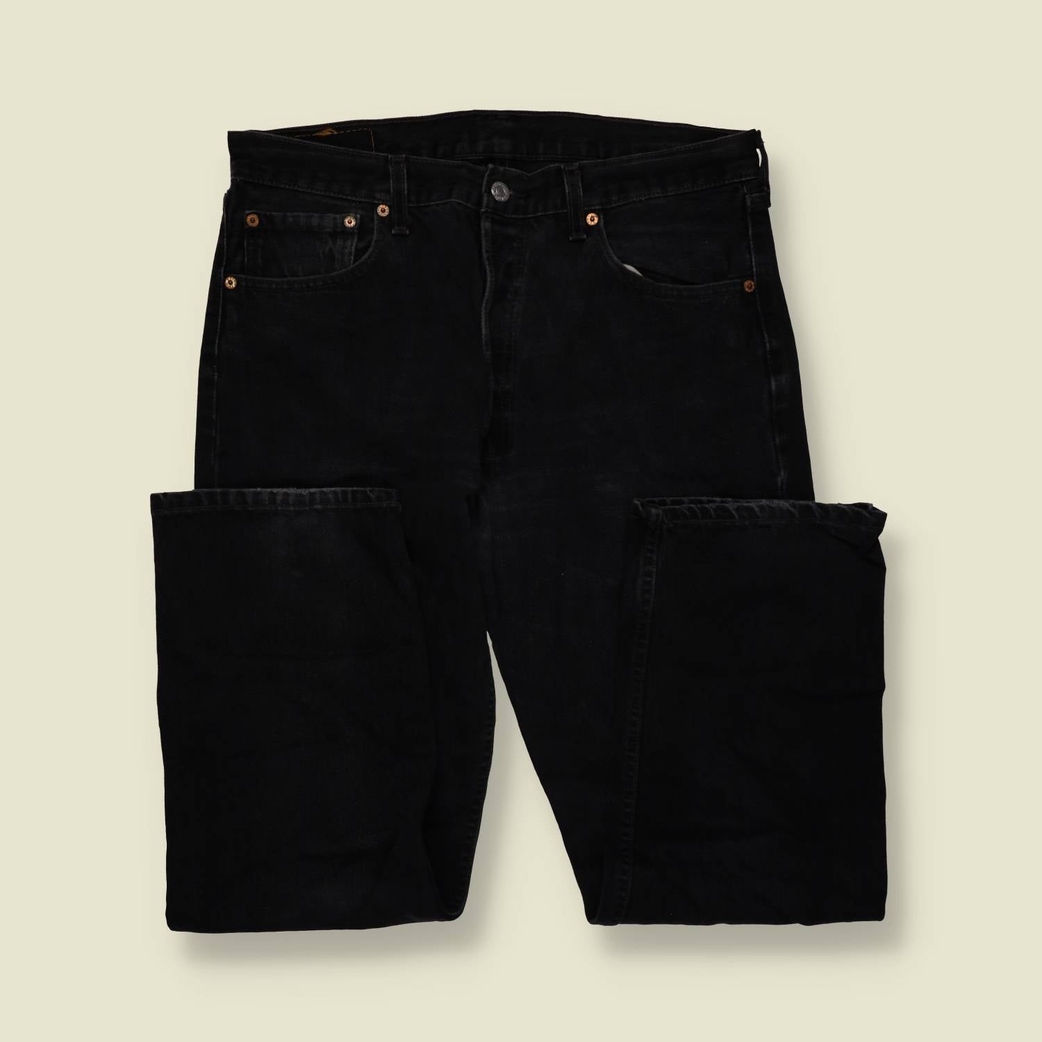 1980s–1990s | Levi’s | 501 | Made In USA | Black Denim Jeans – w34