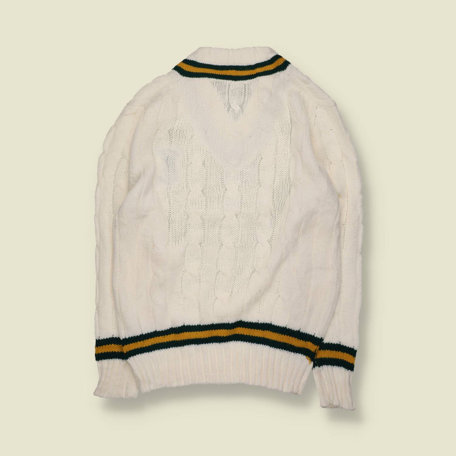 1980s | Crikey | Cable Knit V-Neck Jumper | Cream – M