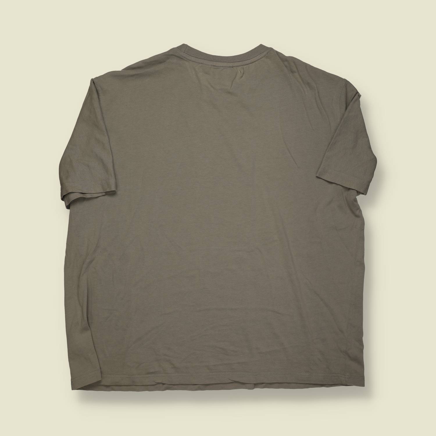 2010s | Burberry | Compass Graphic Tee – Khaki - L