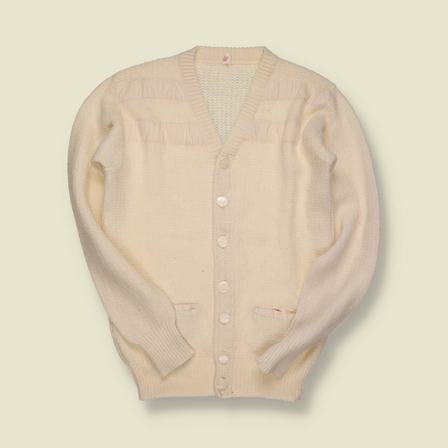 1970s | Unknown | Cream Cardigan – Satin Trim - XS