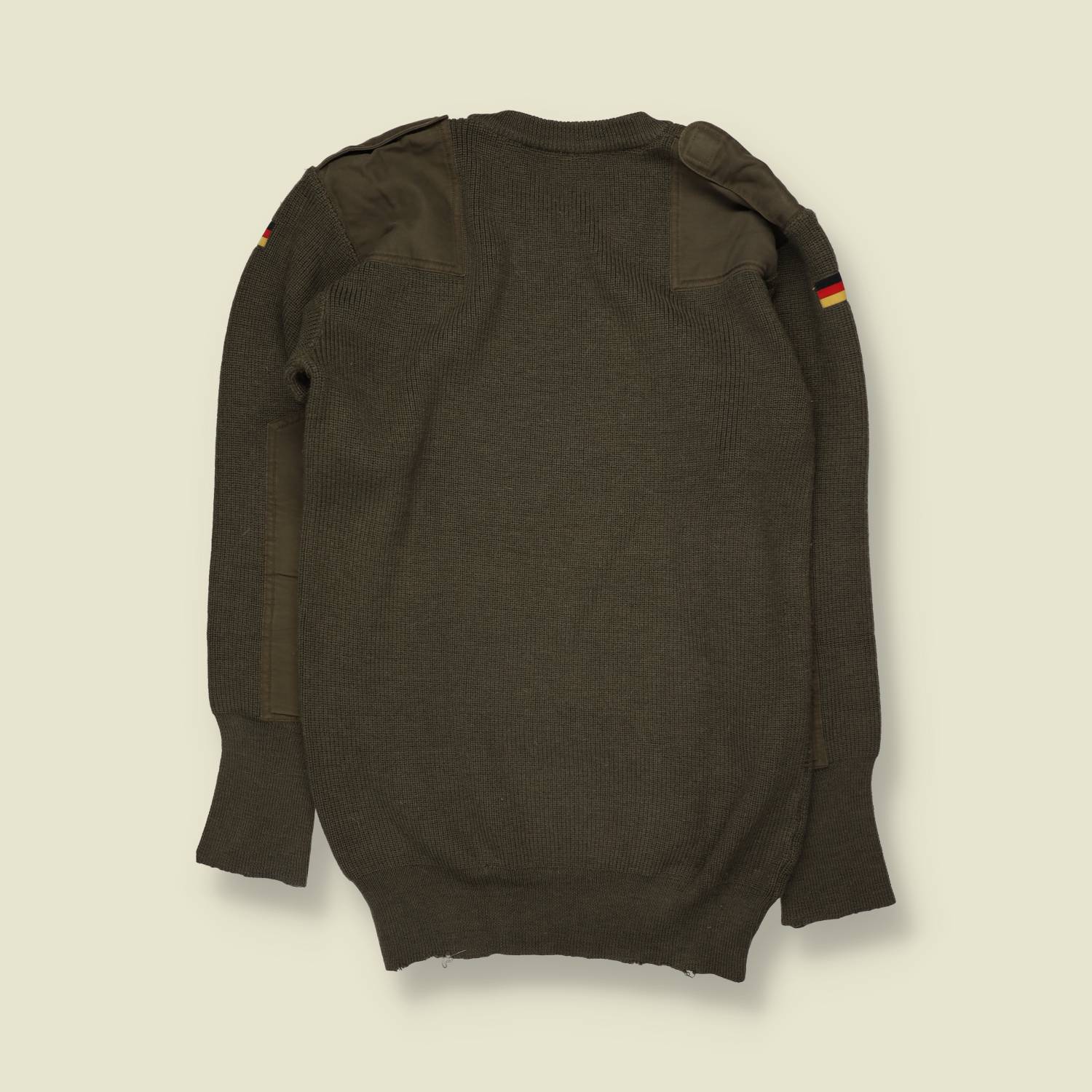 1990s | German Military Knit Jumper | Olive - M