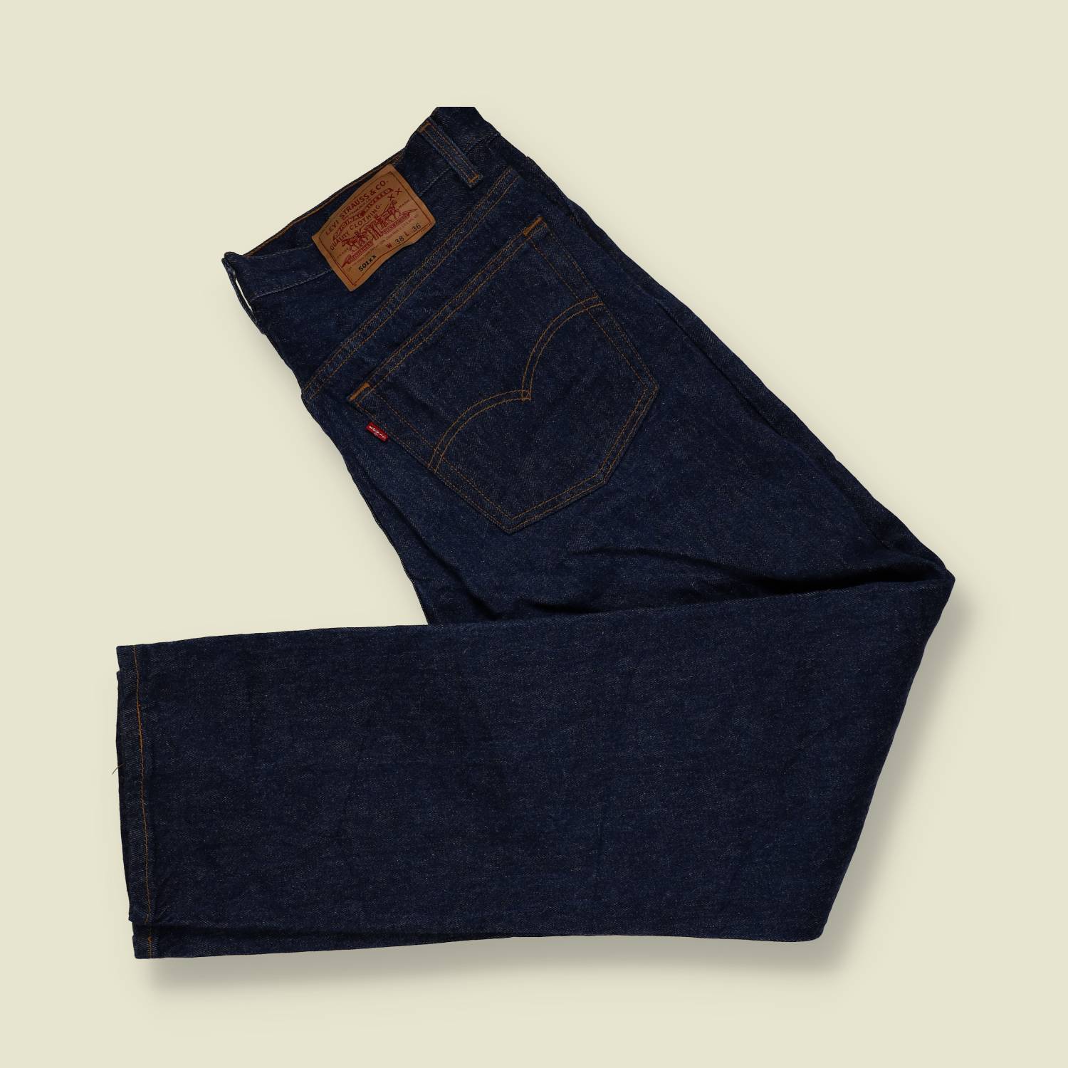 1980s/90s | Levi’s 501 | Made in USA | Raw Indigo Denim Jeans – w34