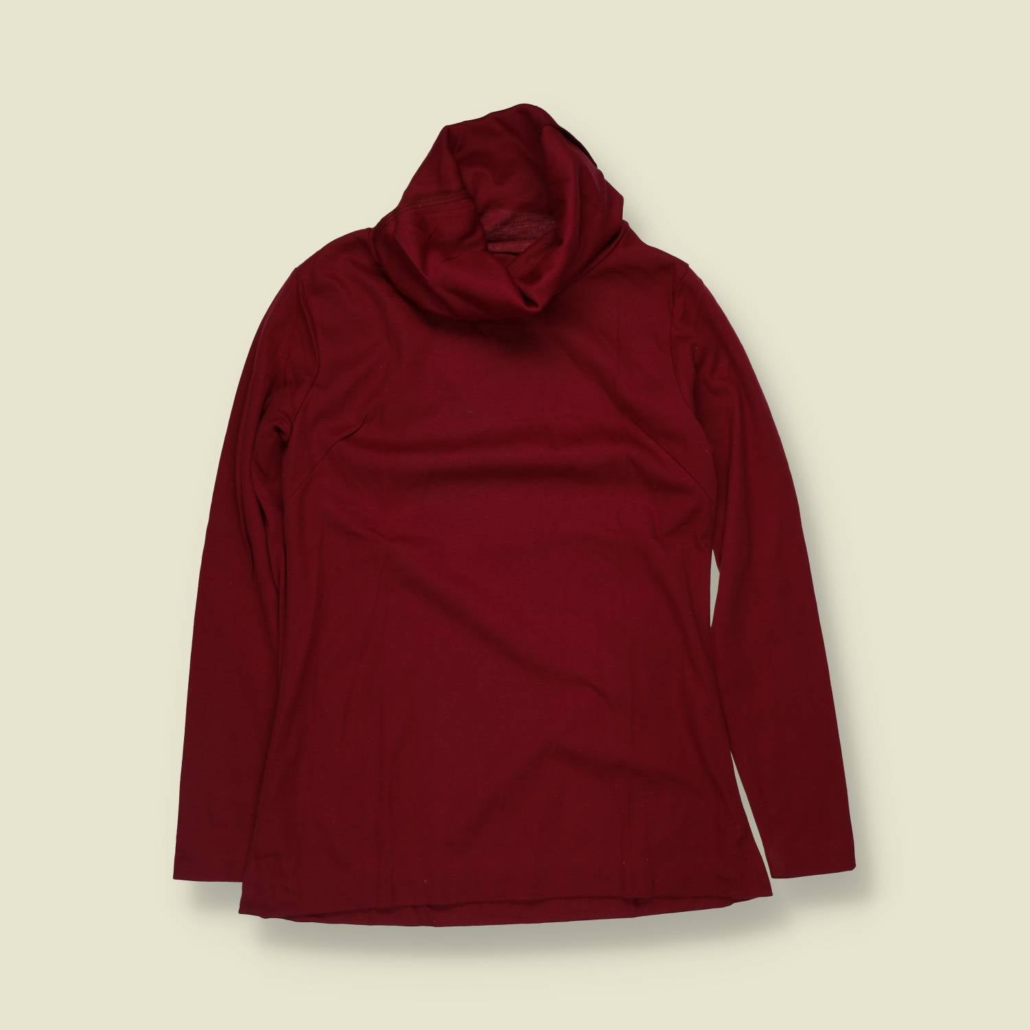 1970s | Polyester Roll Neck Top | Red - 6