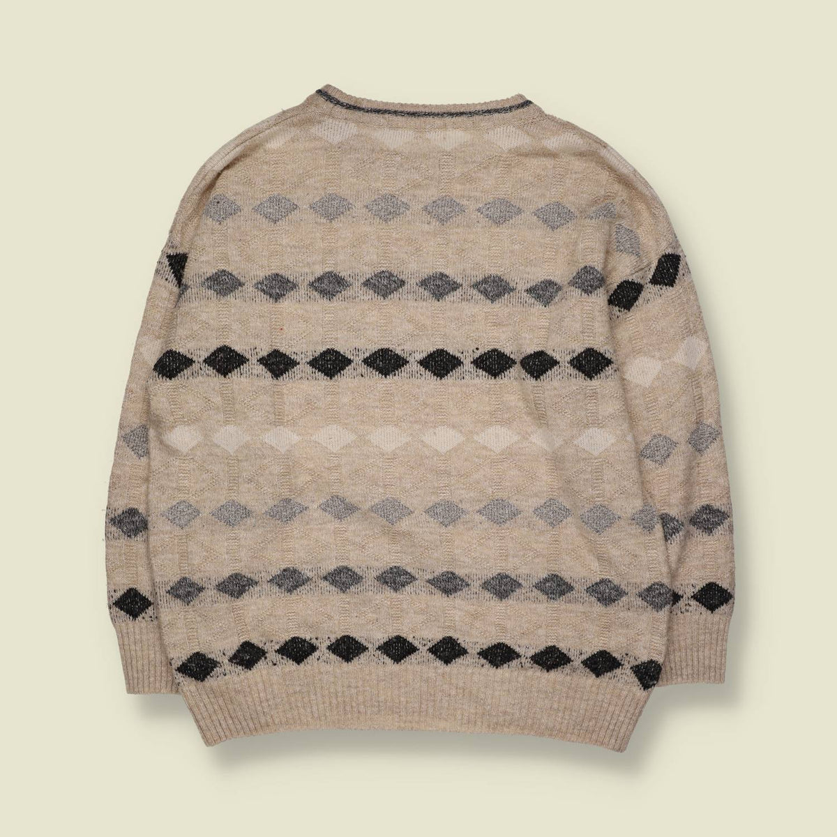 1980s | Mr. Q Geometric Pattern Knit Jumper | Beige & Grey - L