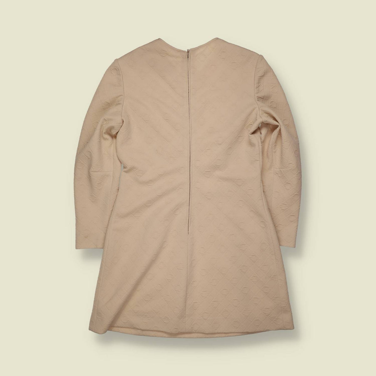 1970s | Textured Chevron Mini Dress | Beige - 8