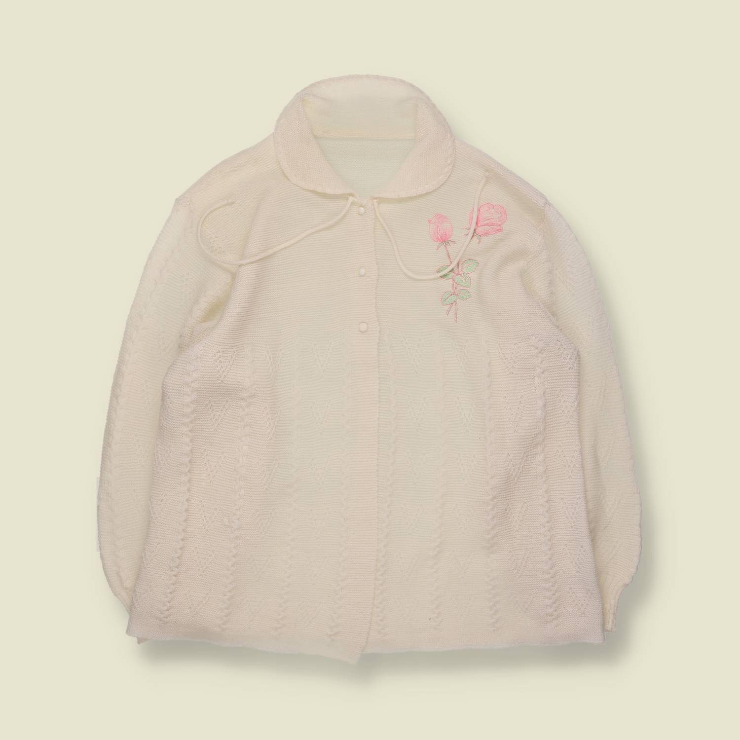 1970s | Rose Embroidered Knit Cardigan | White - 16