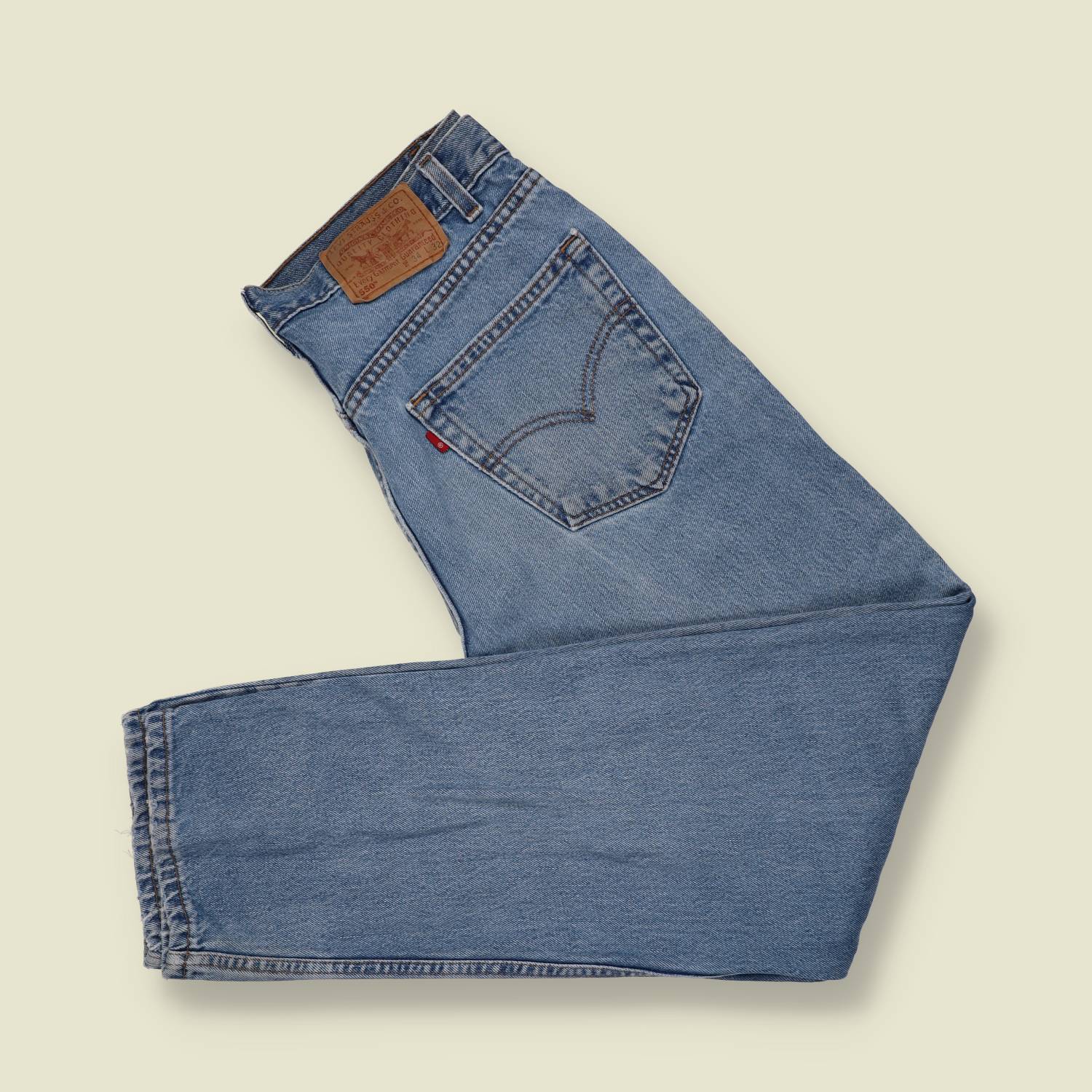 1980s-90s | Levi's | Light-Wash Blue 550 Relaxed Fit Jeans - Made in USA - w34
