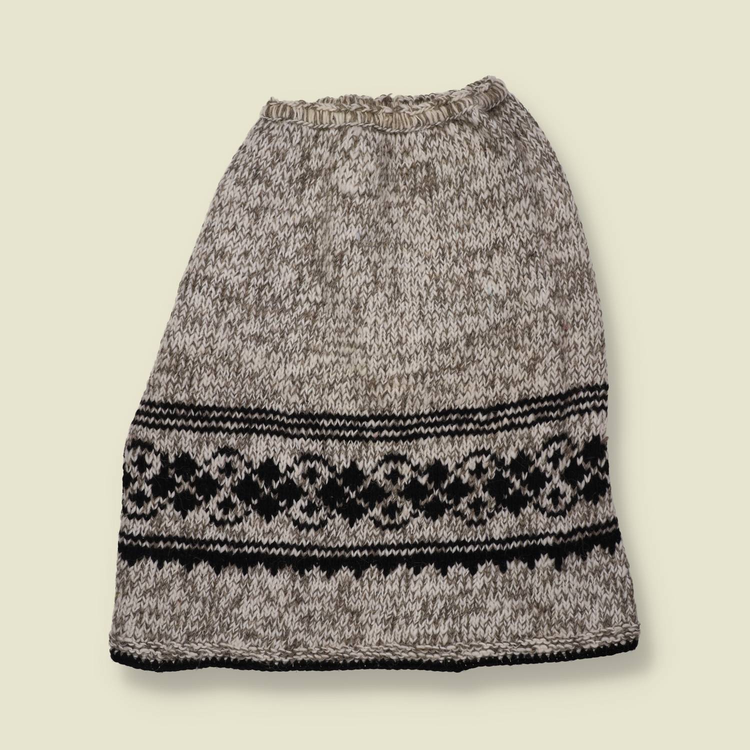 1970s | Grey Marl & Black Fair Isle Band Knitted Wool Skirt - w28