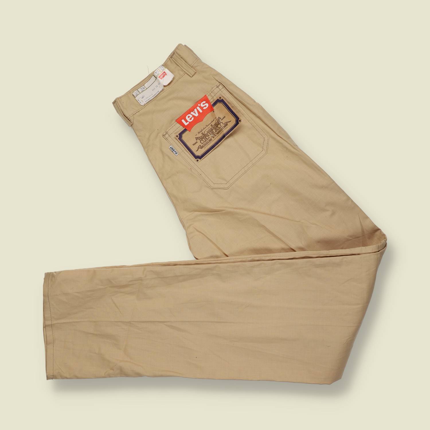 1970s | Levi’s | Deadstock | Lightweight Chino Trousers | Sand – w24