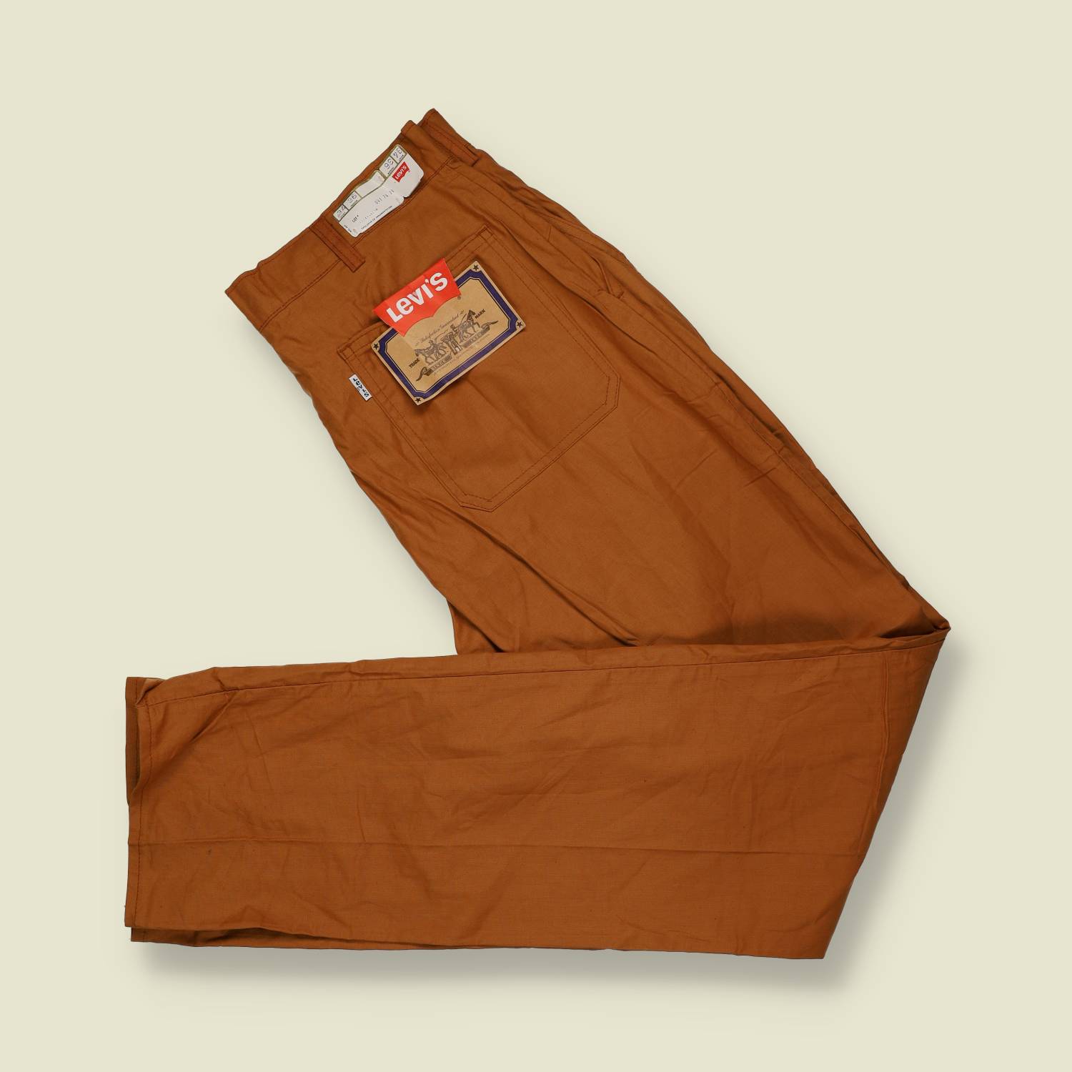 1970s | Levi’s | Deadstock | Lightweight Chino Trousers | Brown – w32