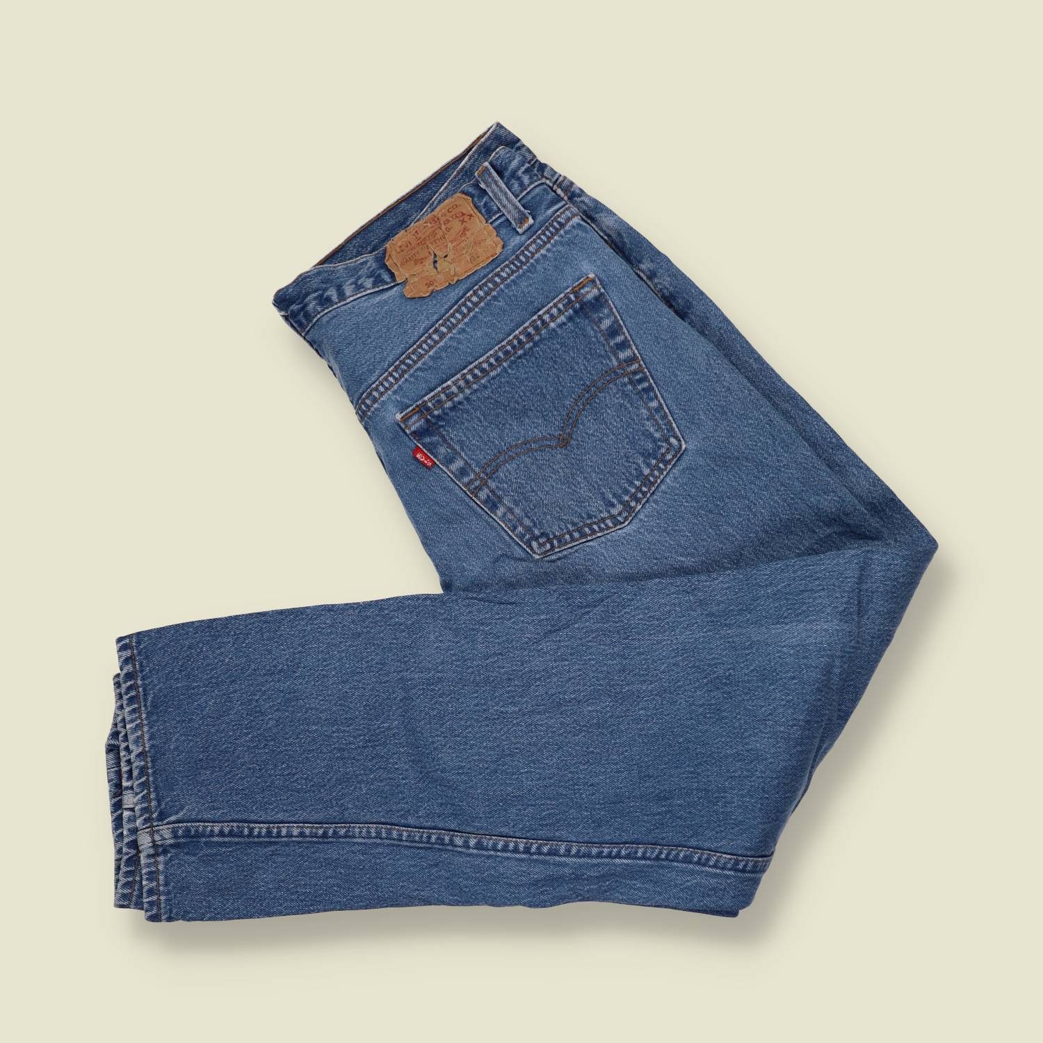 1990s | Levi's 501 | Made in USA | Blue Wash Jeans - w32