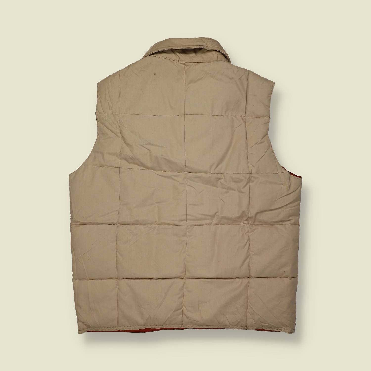 1980s | Insulated Snap-Front Gilet | Beige With Red Lining - XL