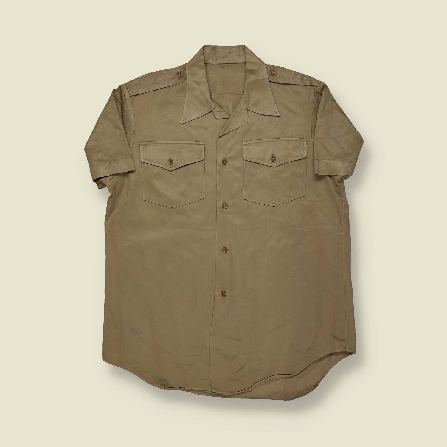 1960s | US Military | Vietnam Era Khaki Service Shirt – Tan - M