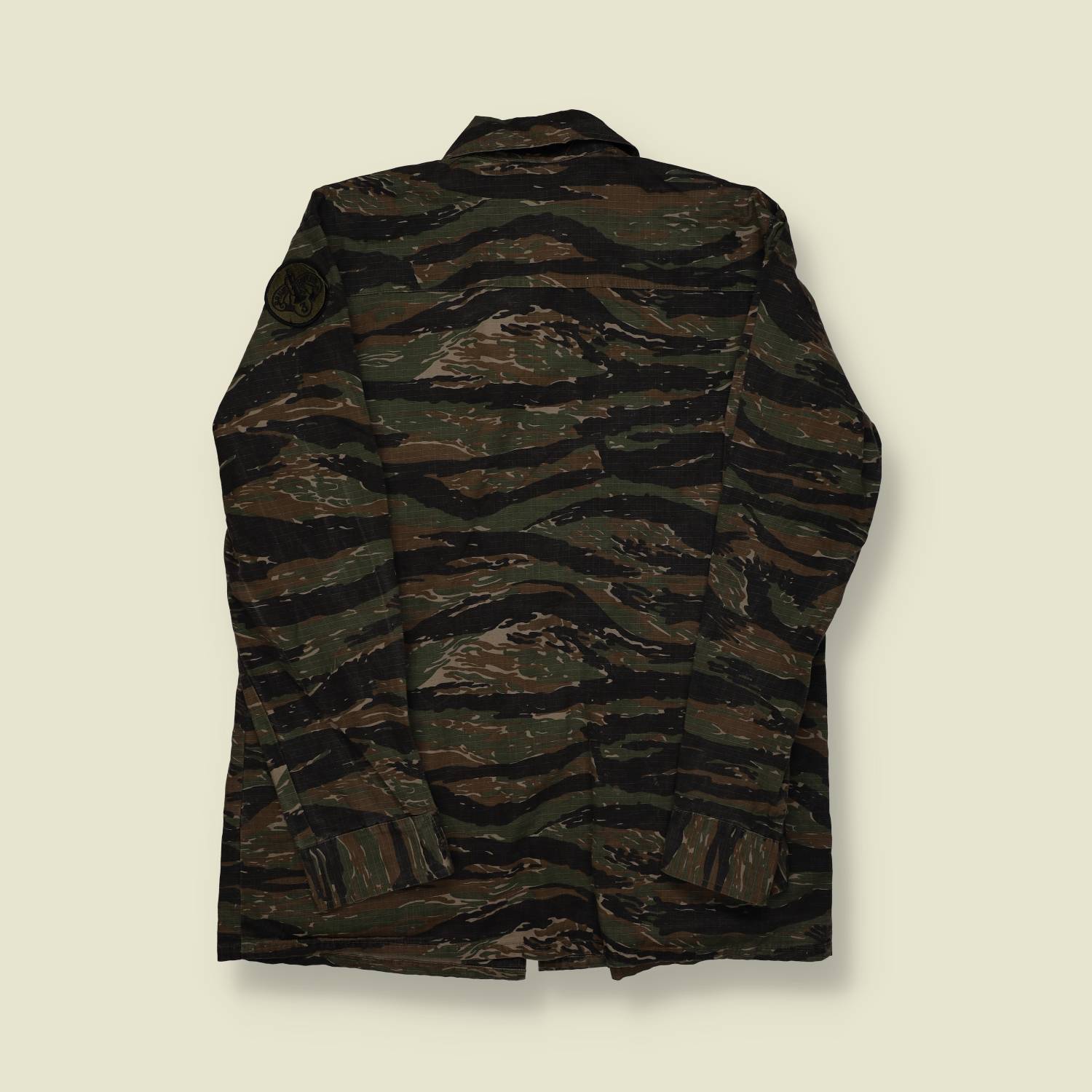 1990s | US Army | Vietnam-Style Tiger Stripe Field Shirt - L