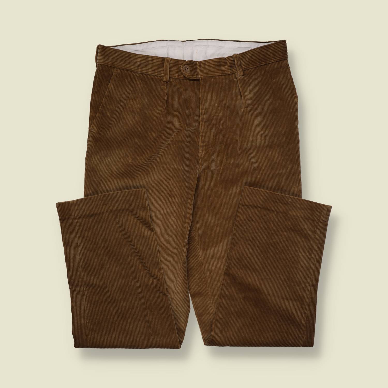 1980s | Pleated Corduroy Trousers | Tan - w36