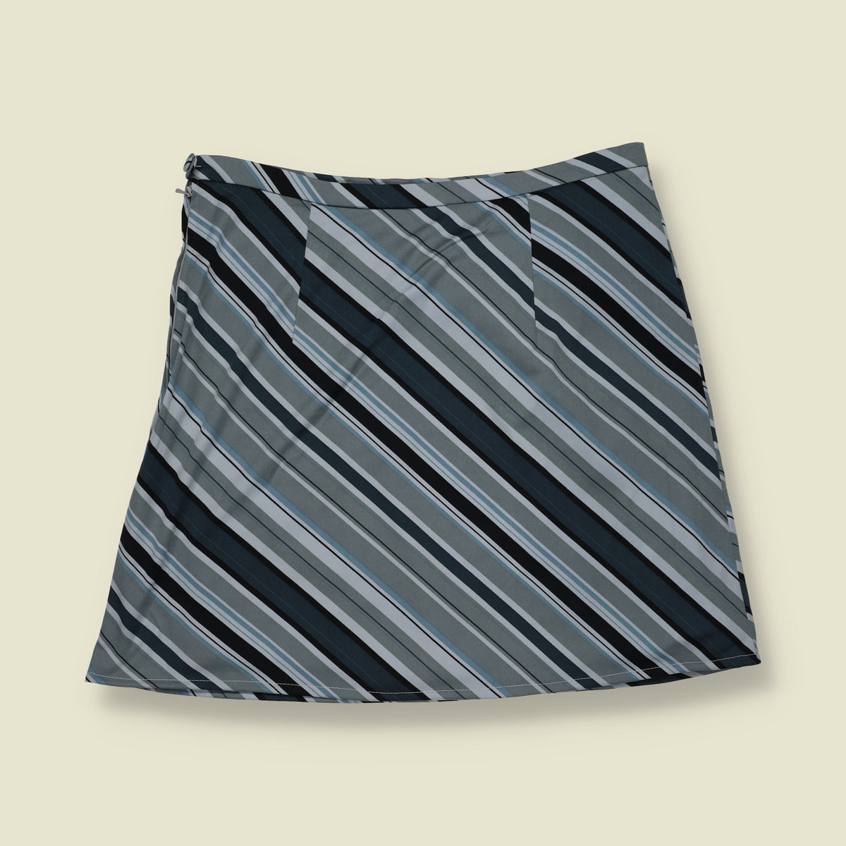 1970s | Grey & Blue Diagonal Stripe A-Line Skirt - W30