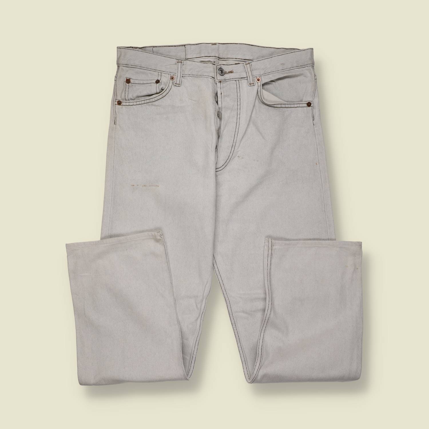 1980s–1990s | Levi’s 501 | Made in USA | Original Denim Jeans | Light Stone – w32