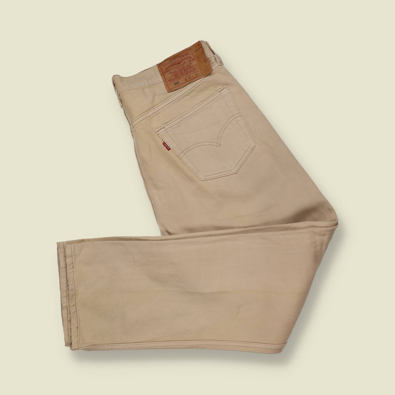 1980s–1990s | Levi’s 501 | Made in USA | Original Denim Jeans | Sand Stone – w34