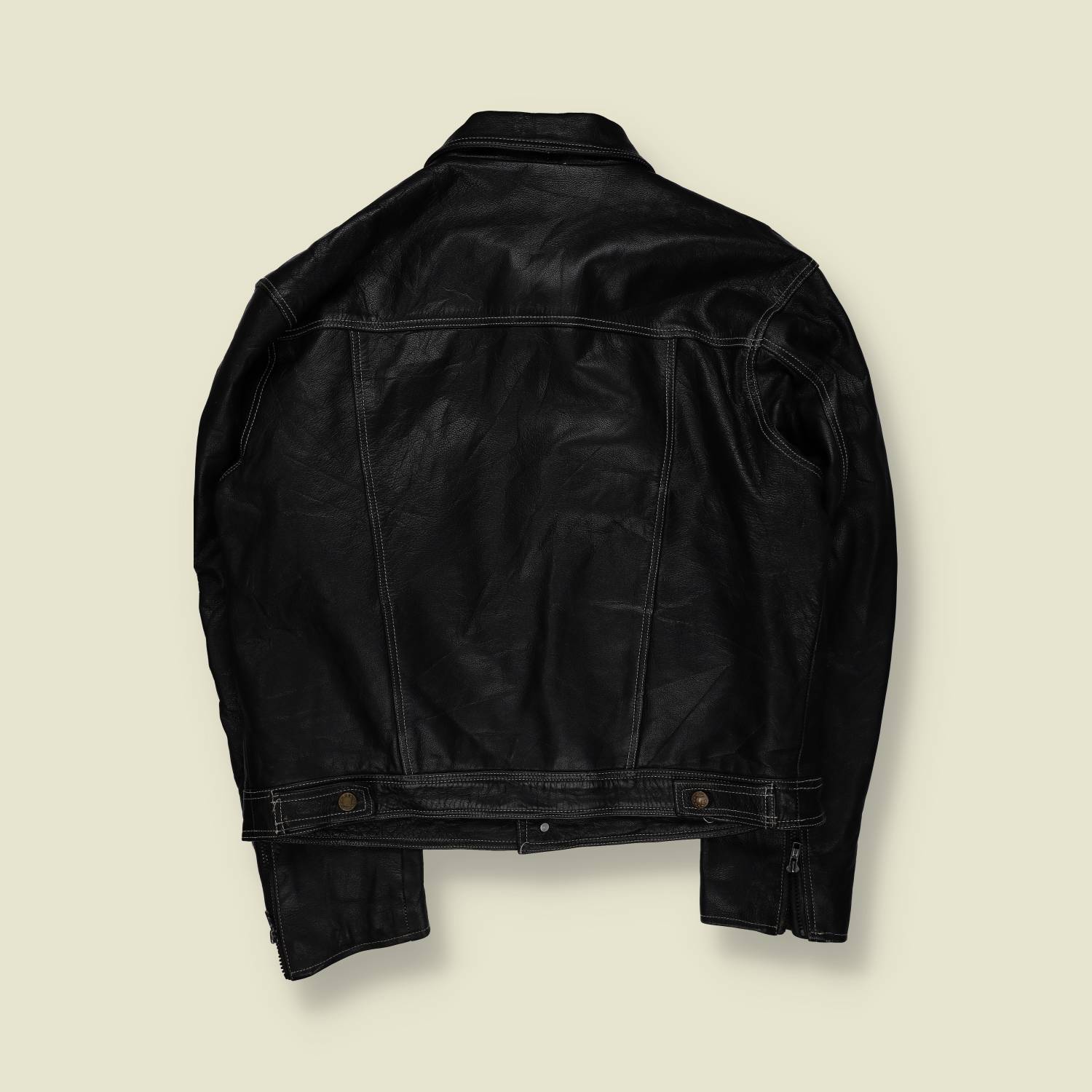 1980s-90s | Unbranded | Leather Trucker Jacket with Chin Strap | Black - XXL