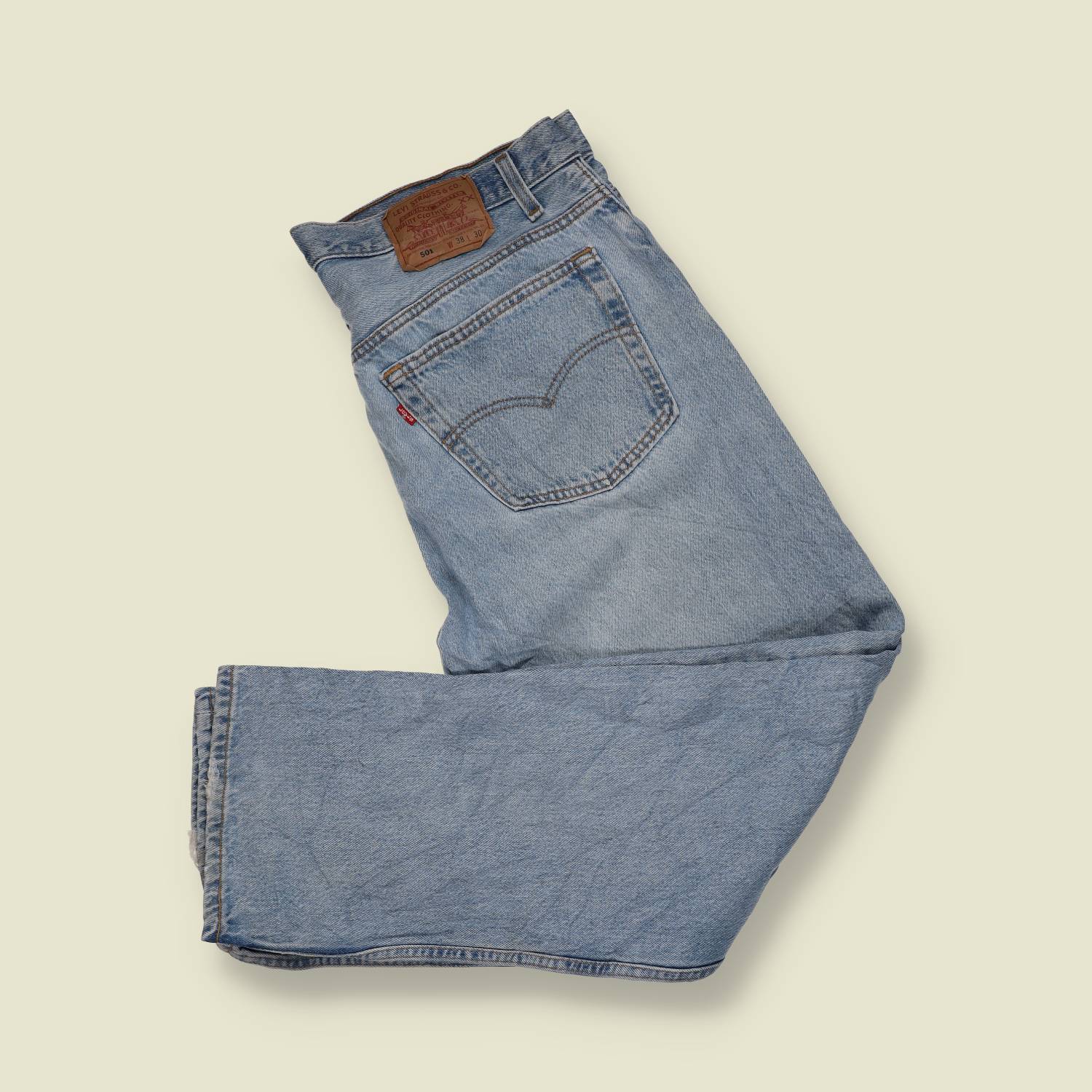 1980s–1990s | Levi’s | 501 Jeans | Mid Blue Wash | Made In USA - w38