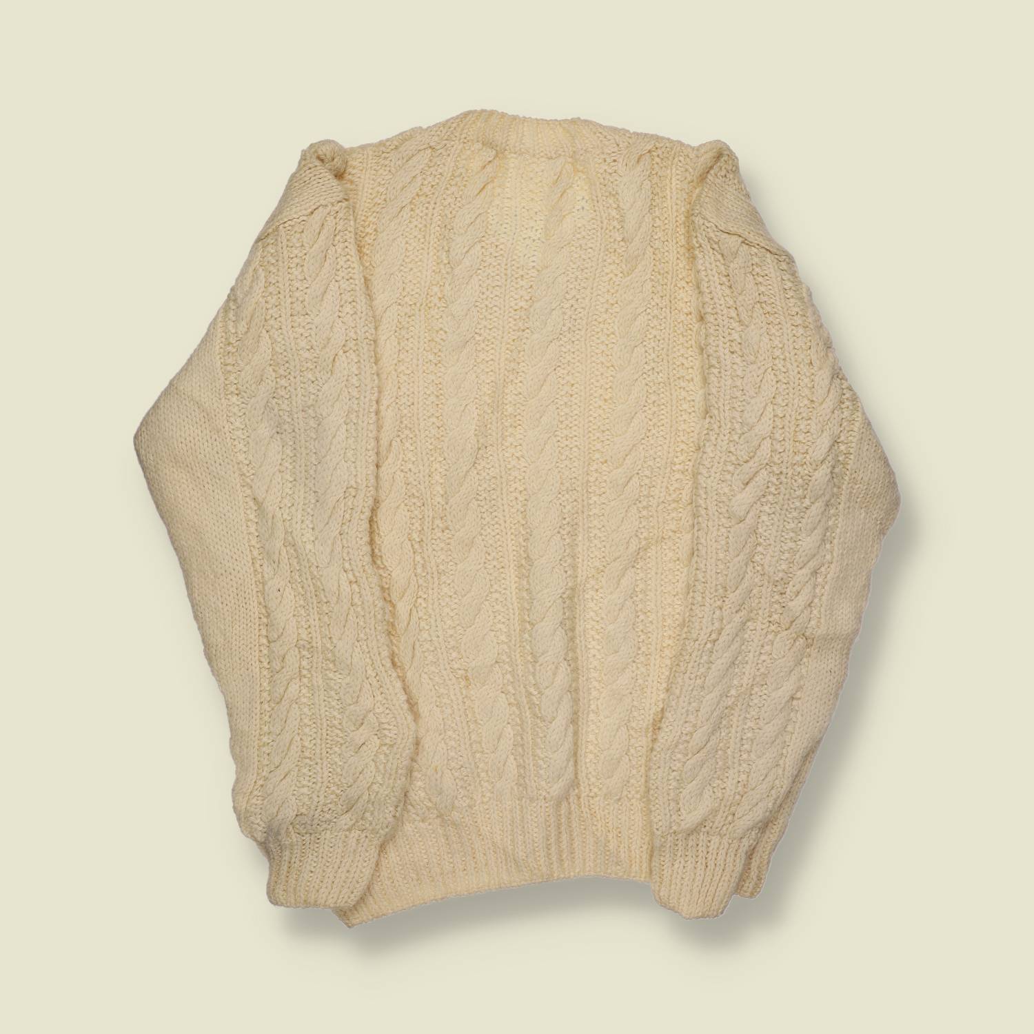 1970s | Hand-Knit V-Neck Aran Jumper – Natural Cream Wool - S