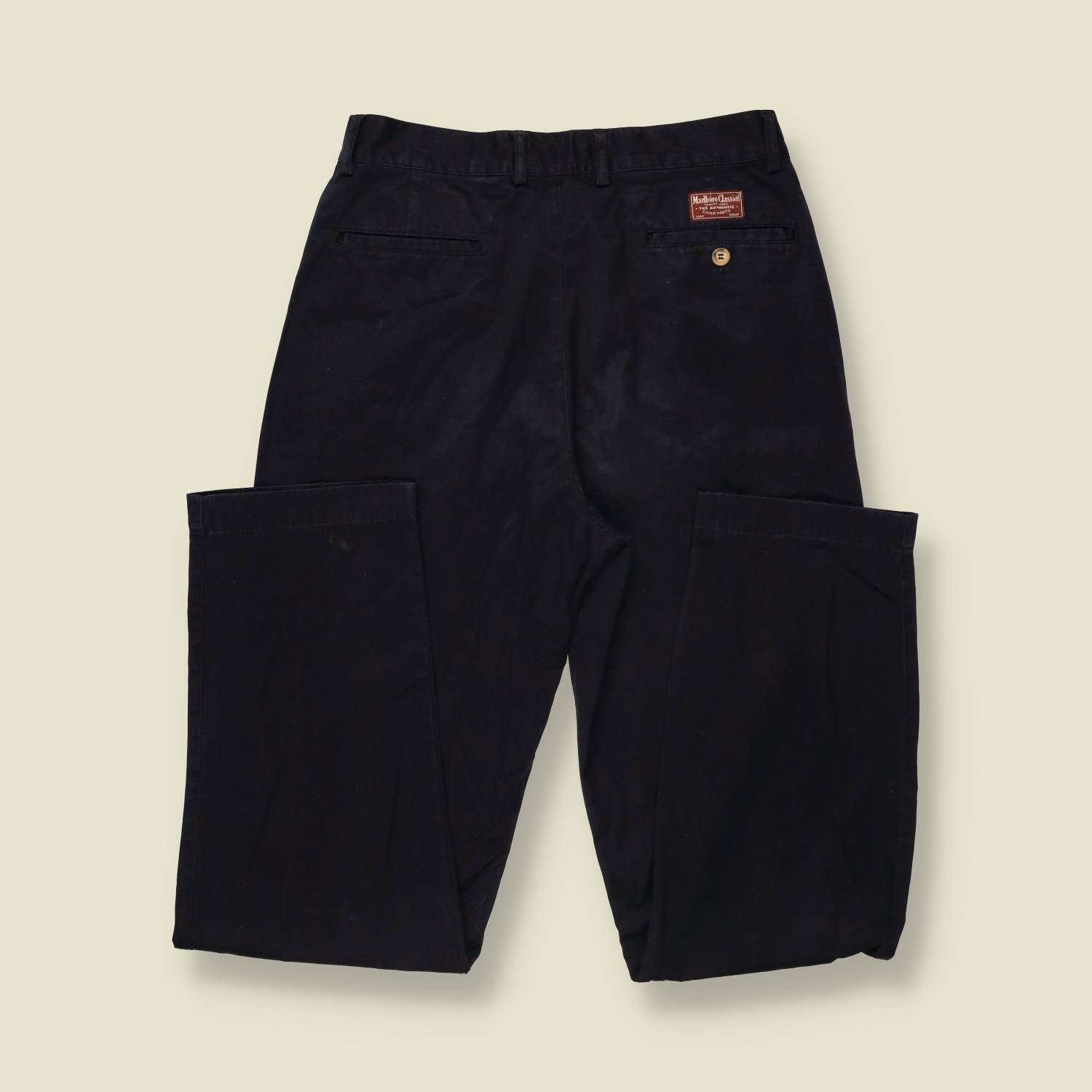 1980s | Marlboro Classics | Navy Pleated Cotton Chino Trousers - Made in USA - w32
