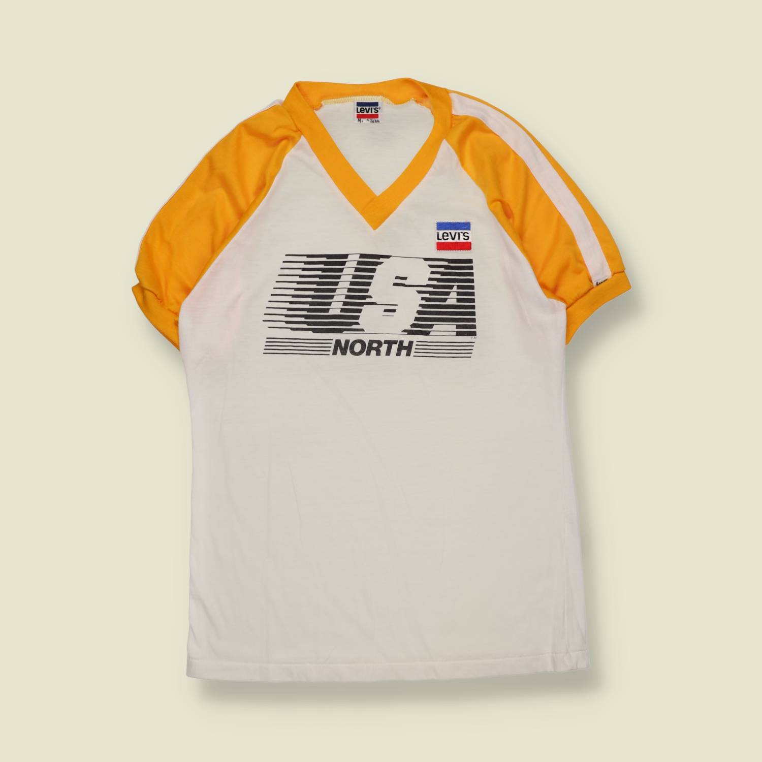 1980s | Levi’s | USA North Graphic Ringer T-Shirt | White / Yellow – XS