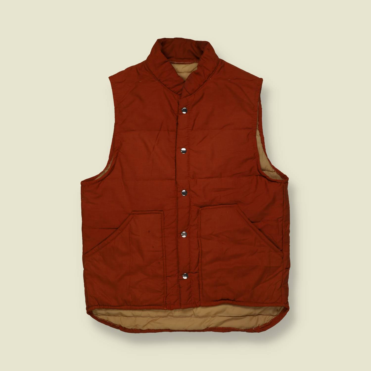 1970s | Quilted Gilet | Snap-Front | Rust Red – M