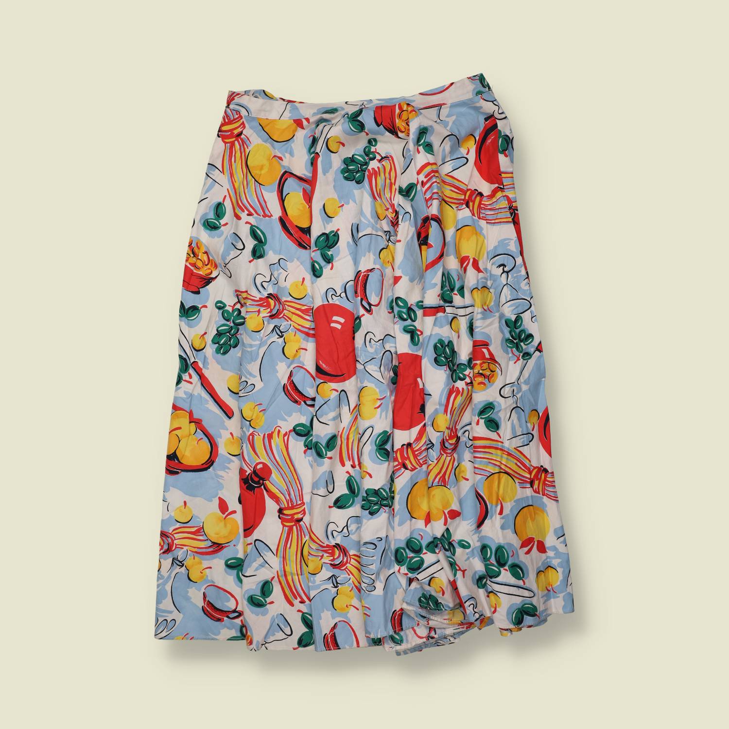 1970s | Novelty Print Circle Skirt | Pastel Market Print - w30