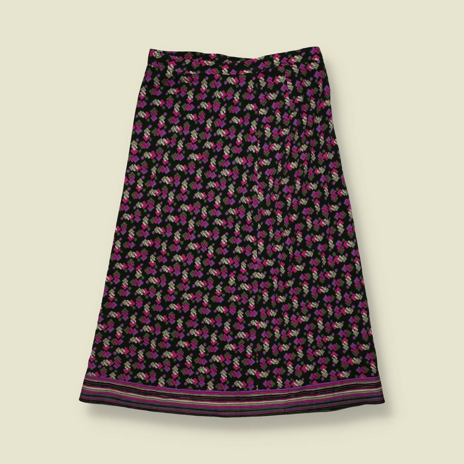 1970s | Geometric Print Wool Skirt - Black - w26