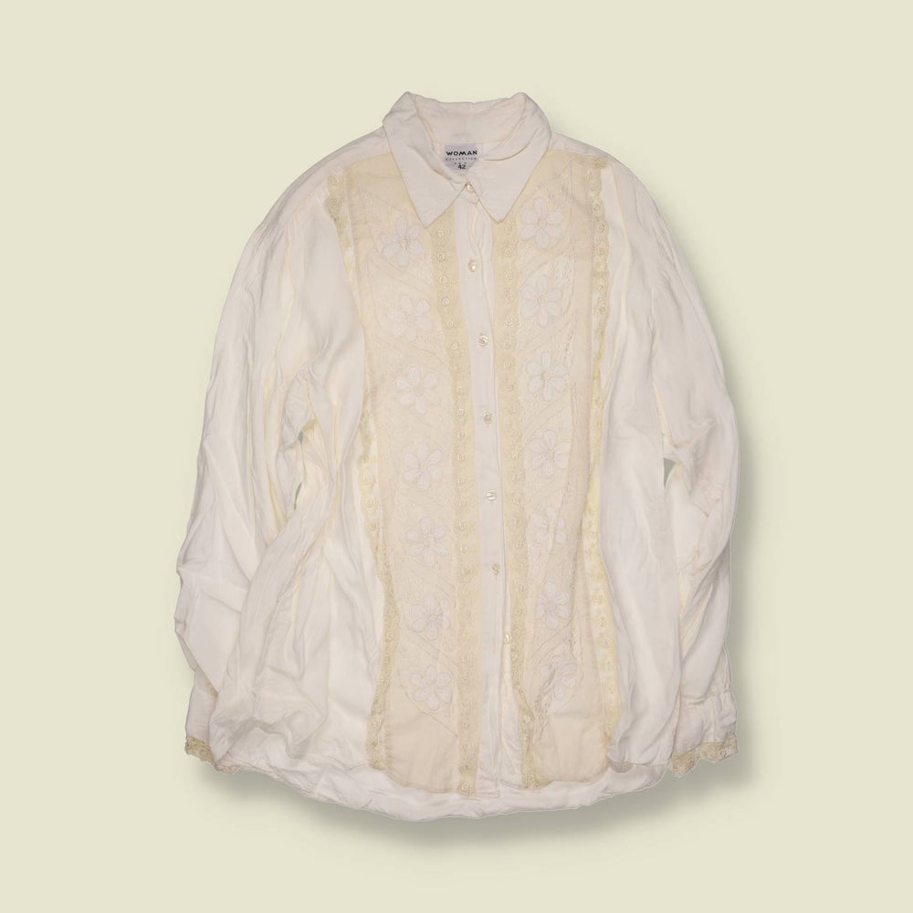 1990s | Woman | Embroidered Floral Blouse - 16