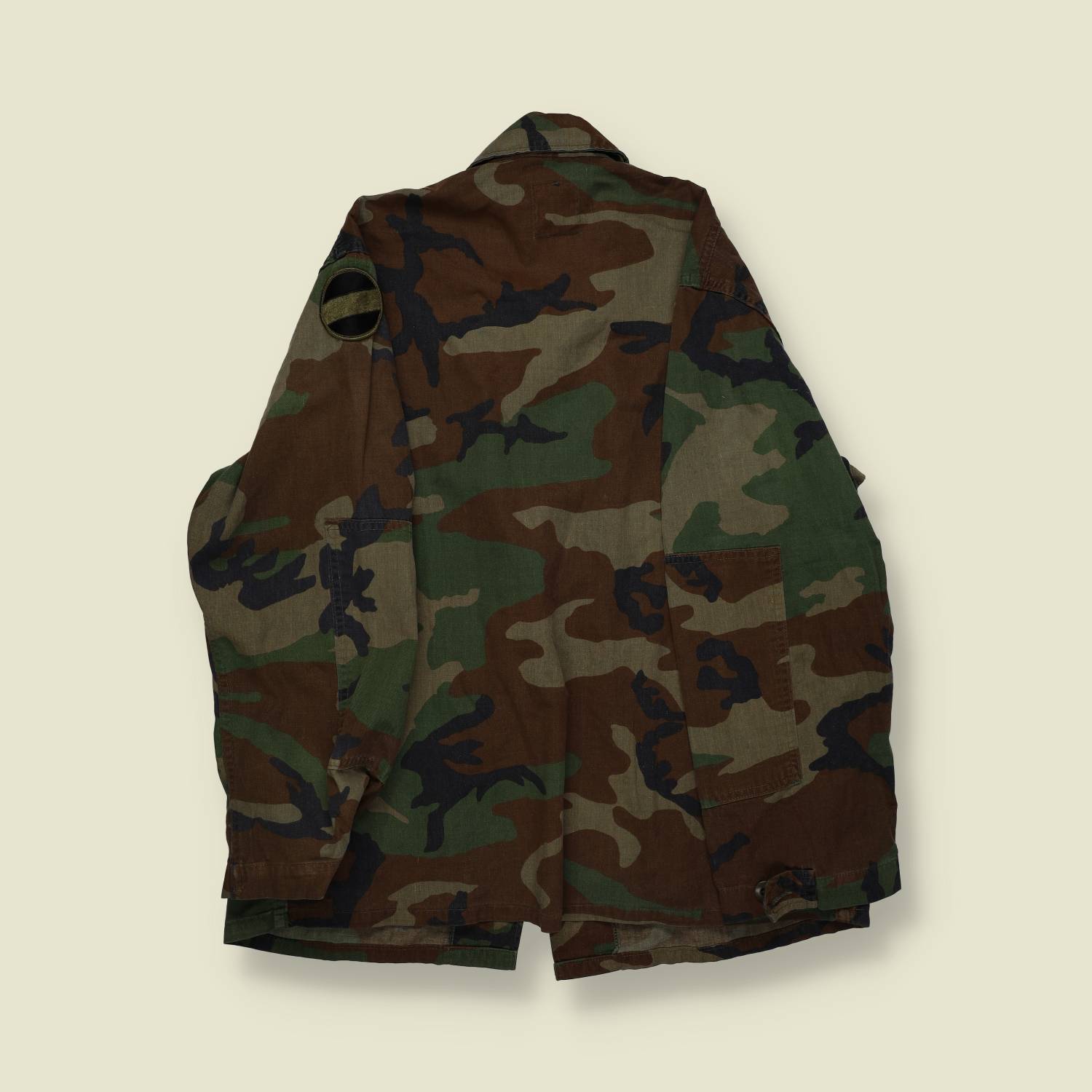 1980s | U.S. Army | Woodland Camouflage Field Jacket | M81 – L