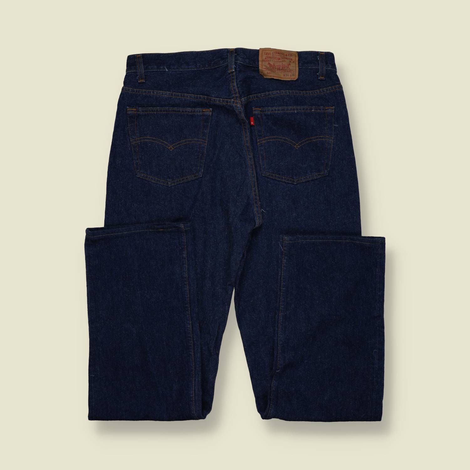 1980s–1990s | Levi’s 501 | Made in USA | Button Fly Denim Jeans – w34