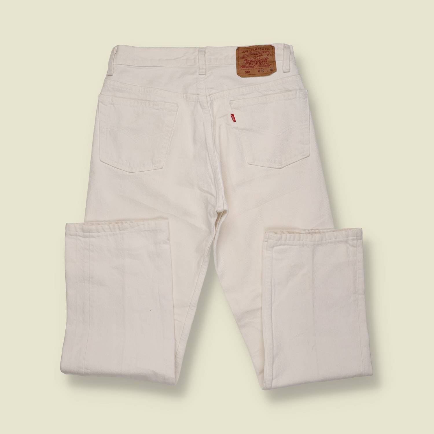 1980s–1990s | Levi’s 501 | Made in USA | White Denim – w28