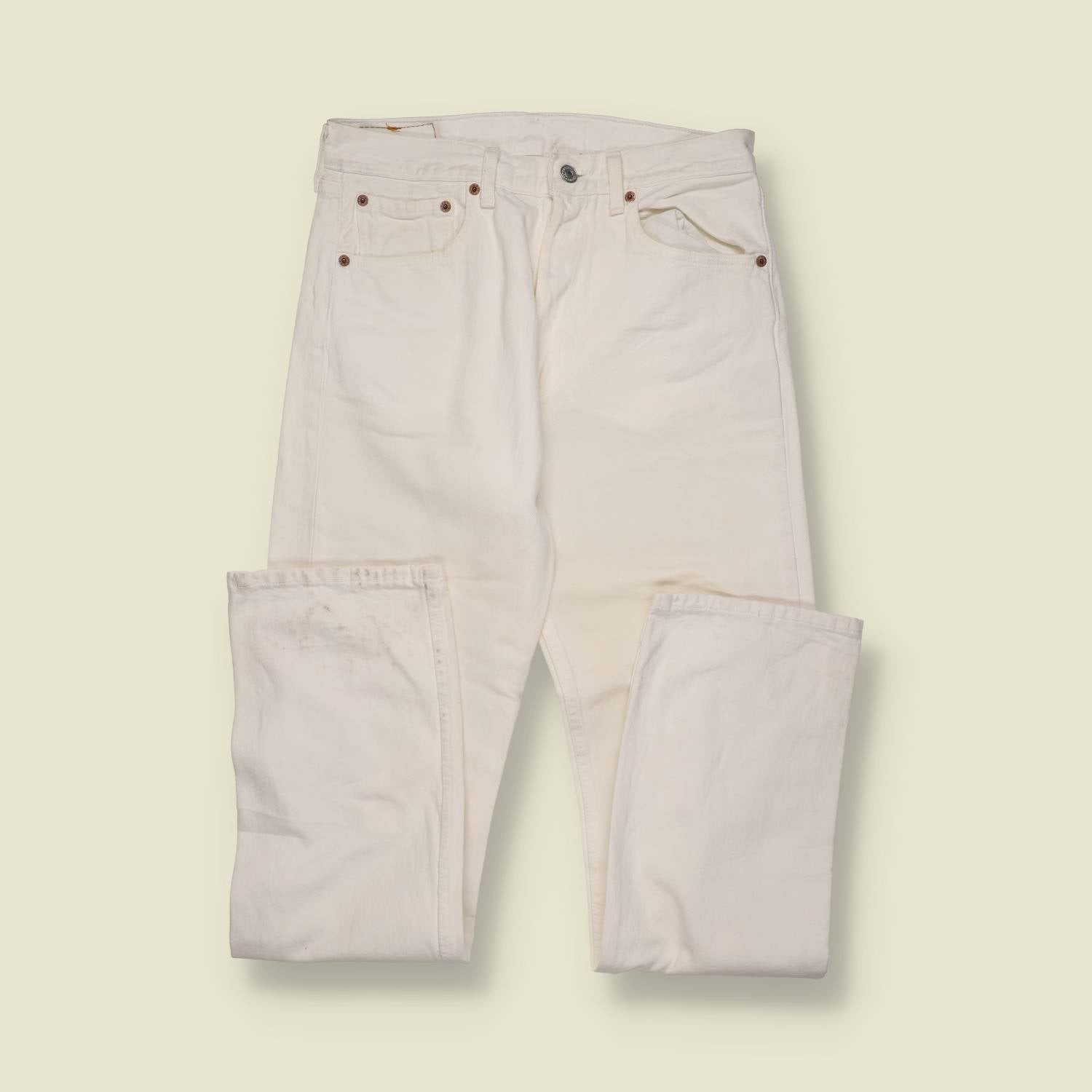 1980s–1990s | Levi’s 501 | Made in USA | White Denim – w30