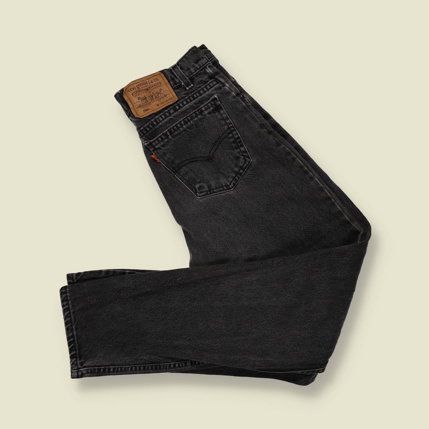 1980s–1990s | Levi’s 550 | Made in USA | Black Denim Jeans –  w28