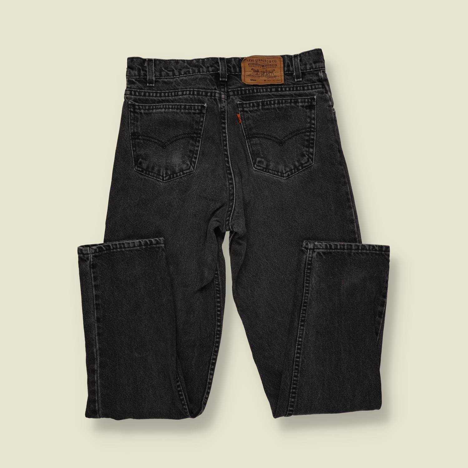 1980s–1990s | Levi’s 550 | Made in USA | Black Denim Jeans –  w28
