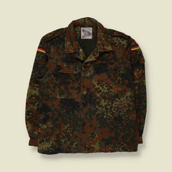 1990s | Feuchter, Kingelai | German Military Field Shirt | Flecktarn Camouflage - S