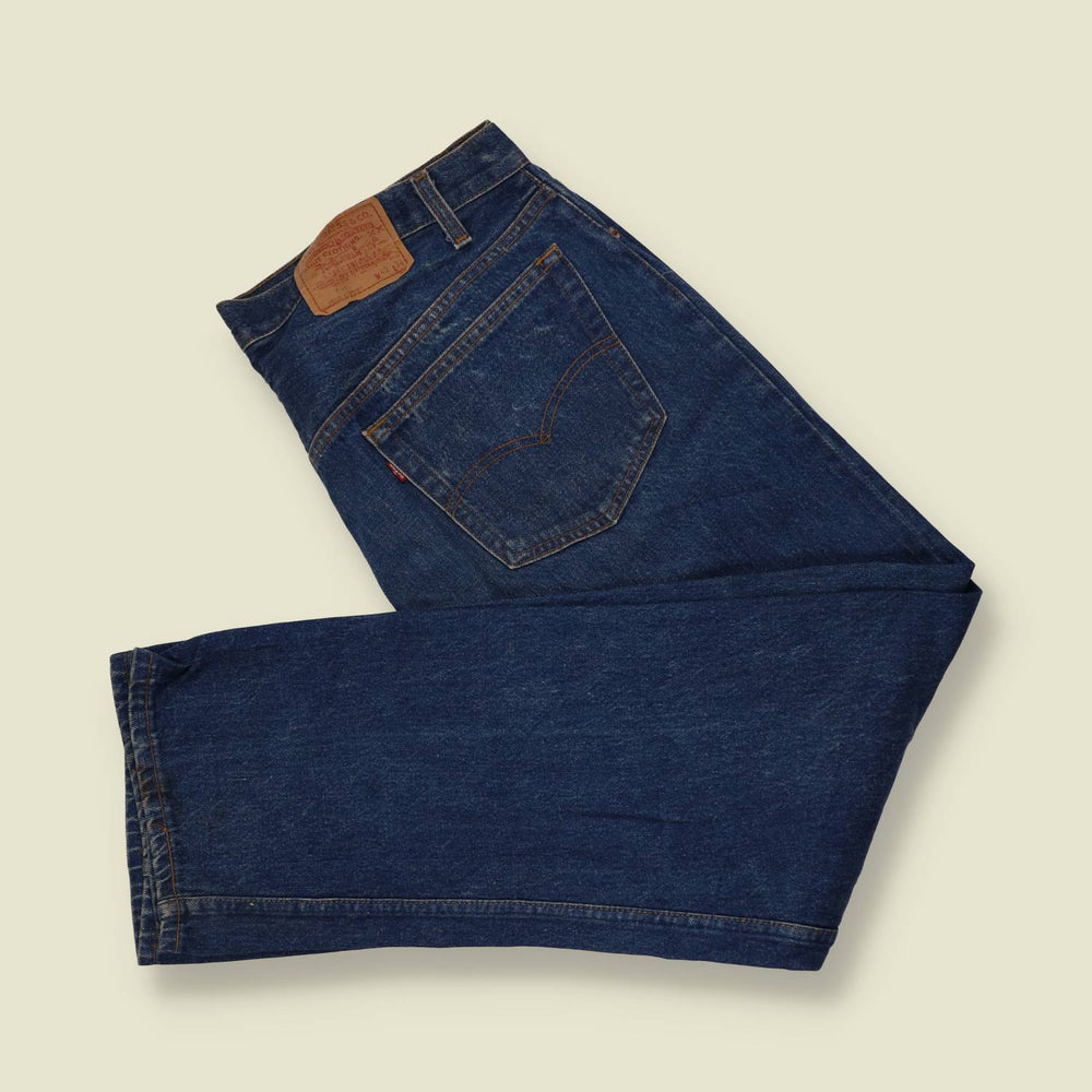 1980s | Levi's 501 | Made in USA | Jeans | Blue Wash - w38