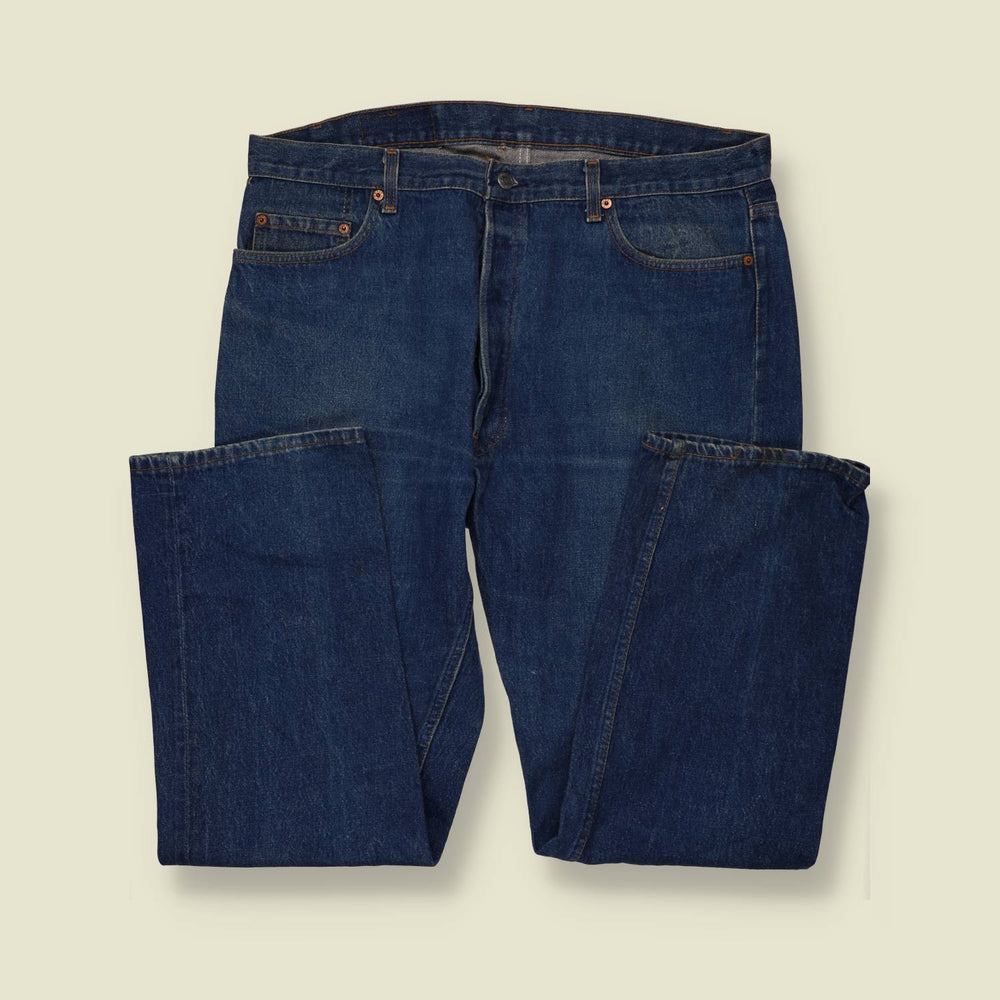 1980s | Levi's 501 | Made in USA | Jeans | Blue Wash - w38