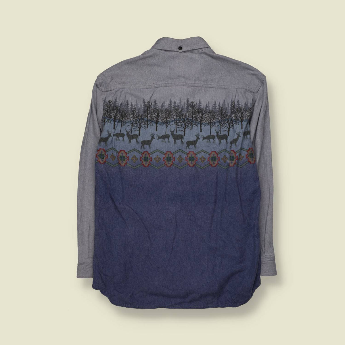 1990s | Cabela's Deer Print Cotton Chamois Shirt | Blue - S