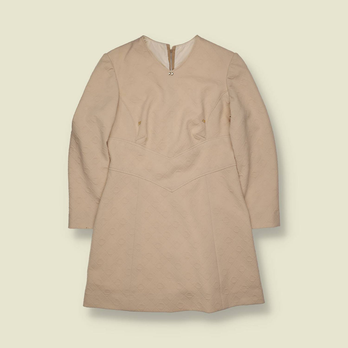 1970s | Textured Chevron Mini Dress | Beige - 8