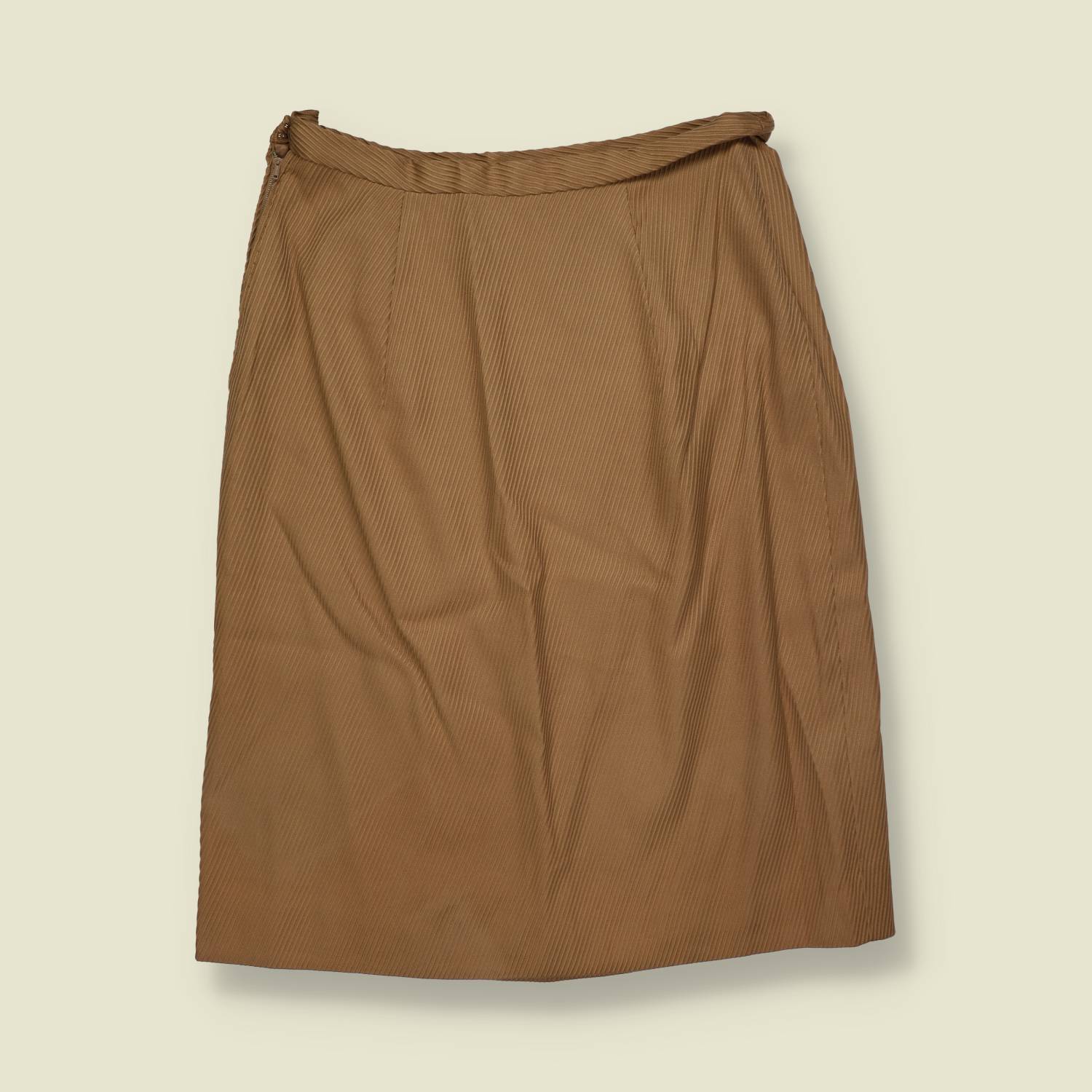 1970s | Brown Two-Piece Jacket And Skirt Set - 12