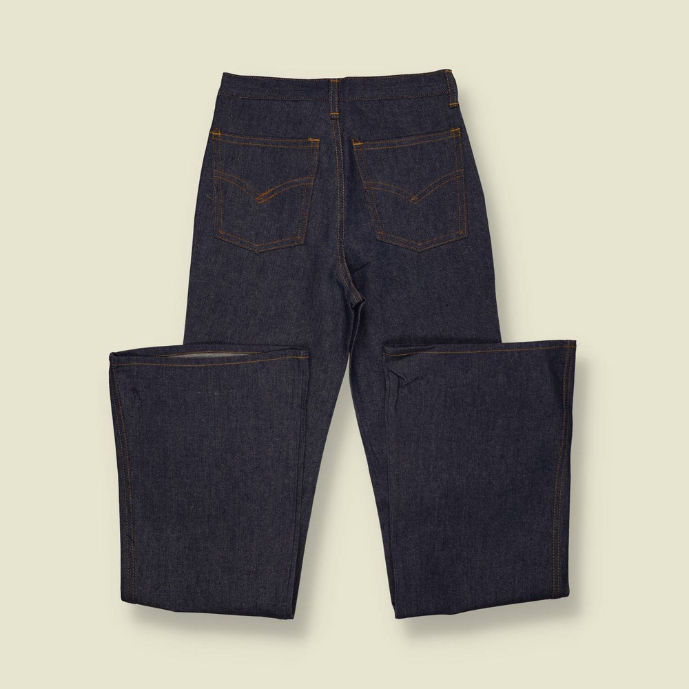1970s | Deadstock Flared Jeans | Indigo - w26