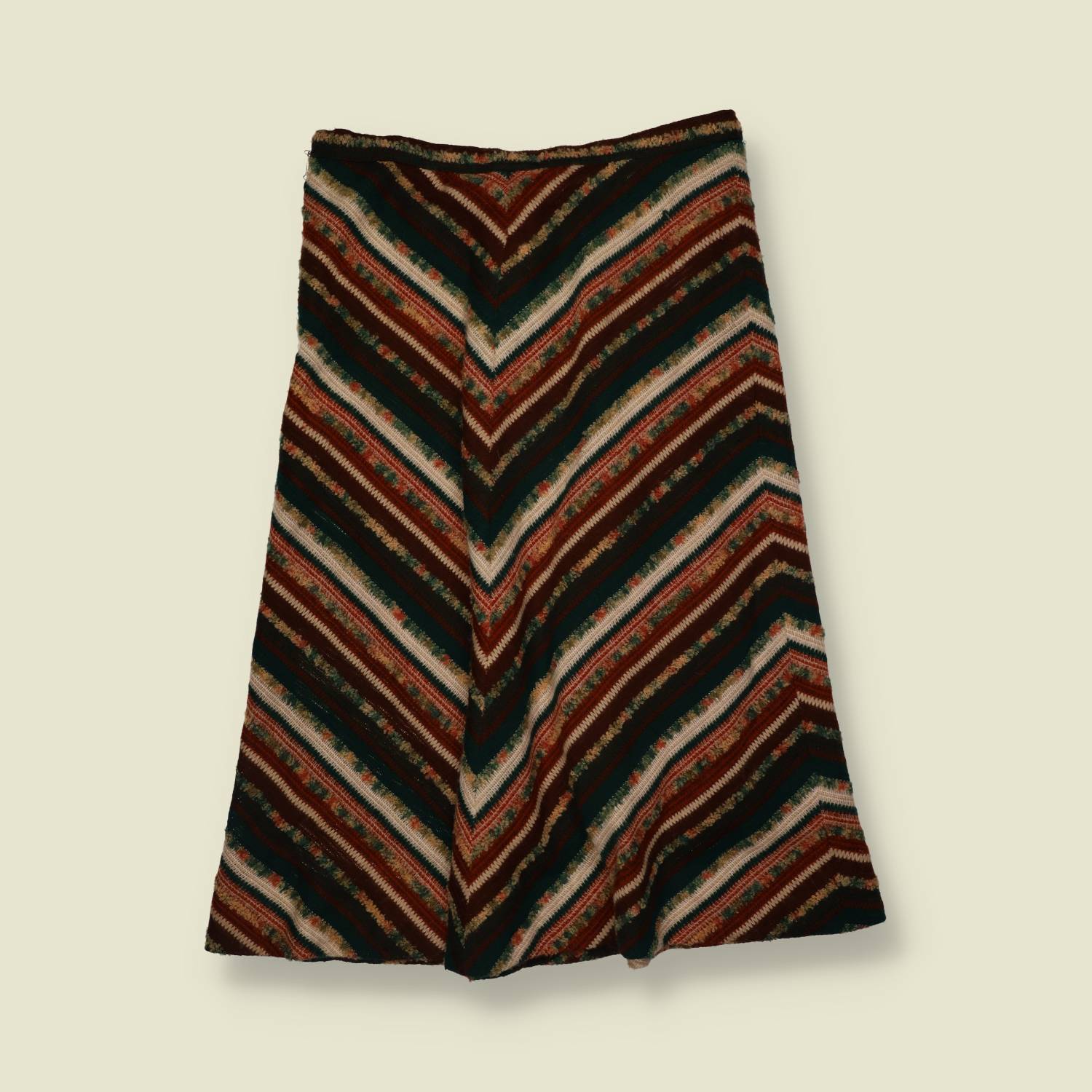 1970s | Wool Blend Skirt | Chevron Stripe - w30