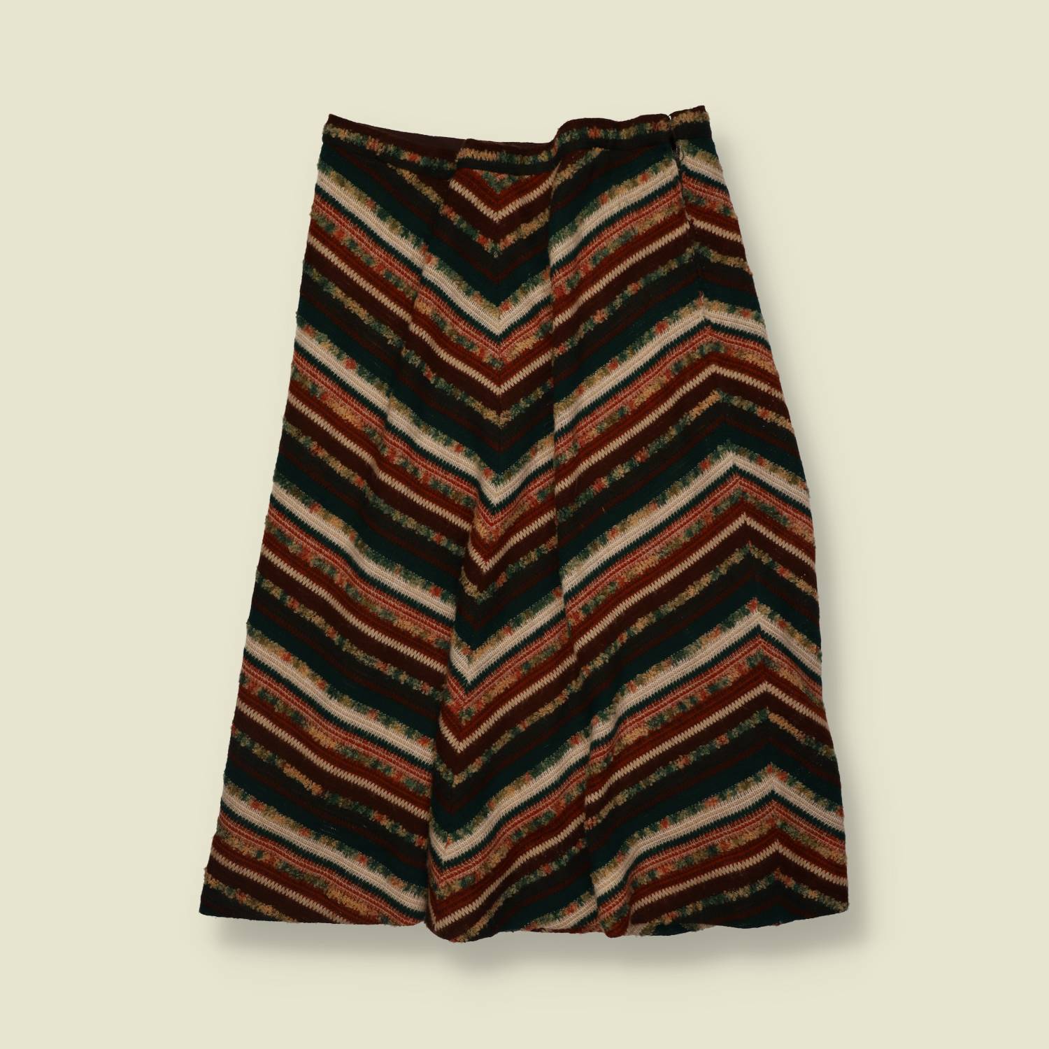 1970s | Wool Blend Skirt | Chevron Stripe - w30