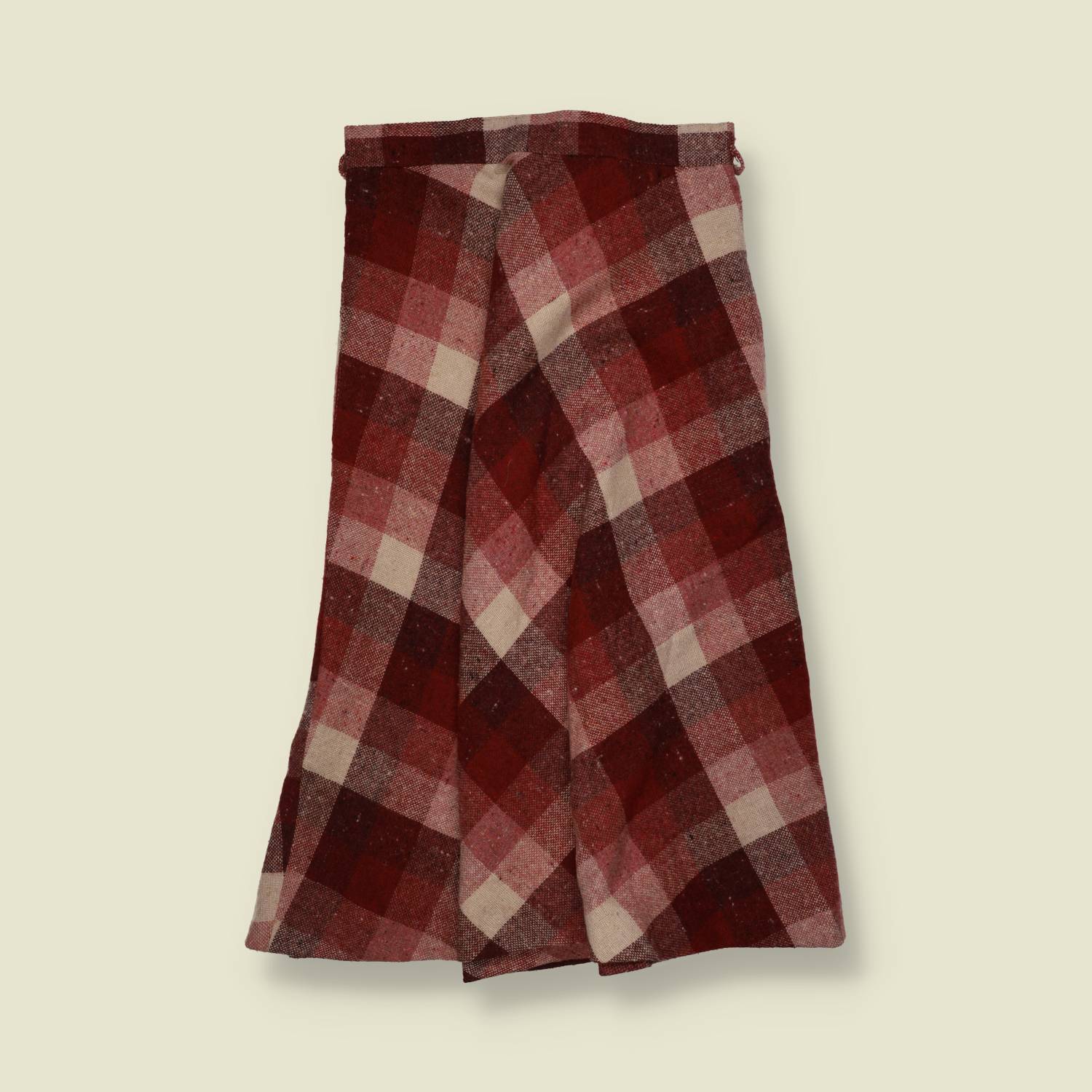 1970s | Wool Blend Half Circle Skirt | Red Check - w28