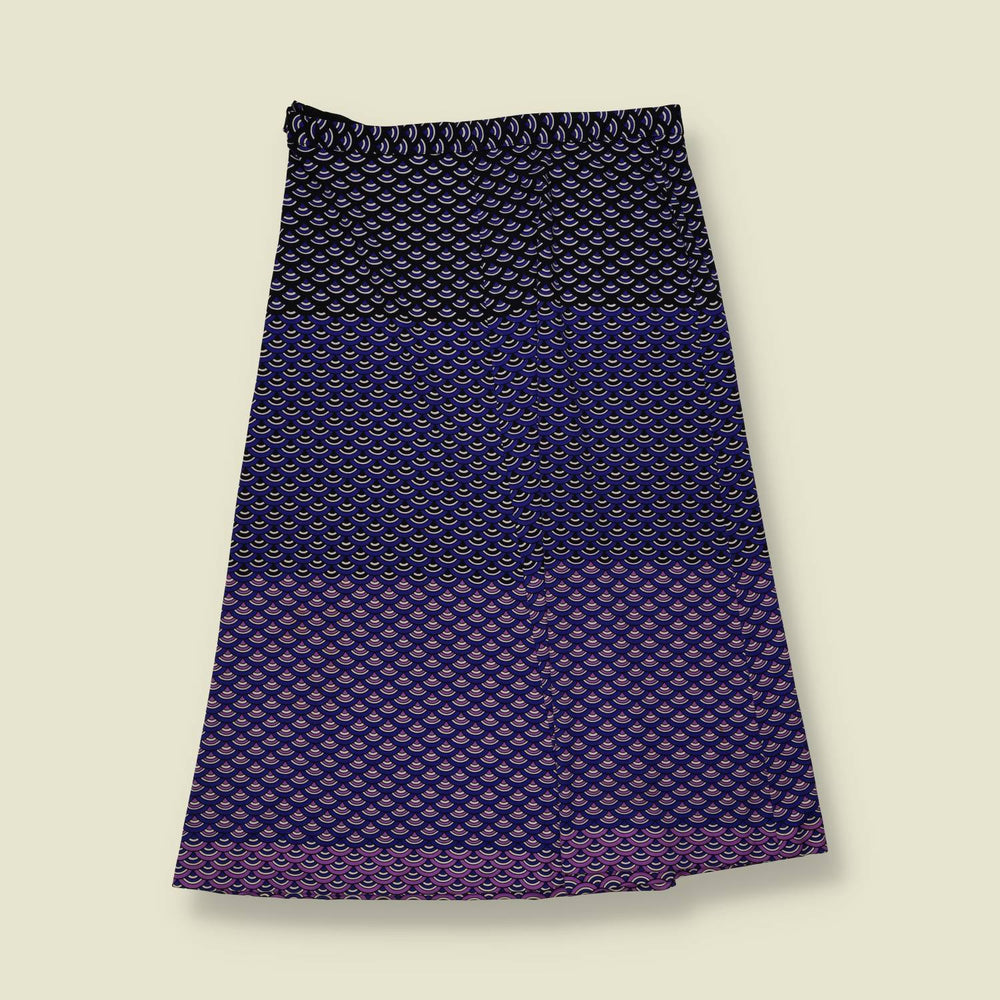 1970s | Scallop Print Ombré Skirt | Purple & Black - w28